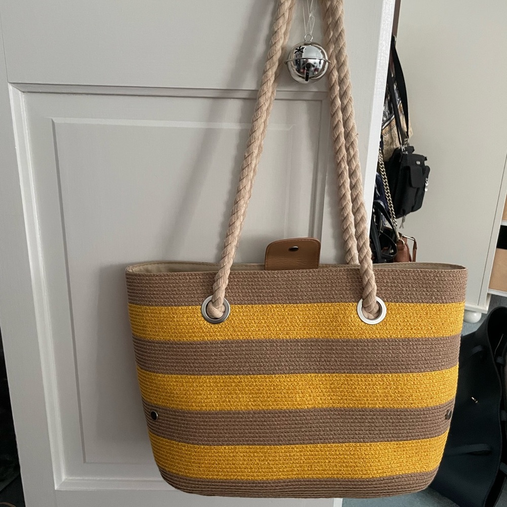 Magid purse